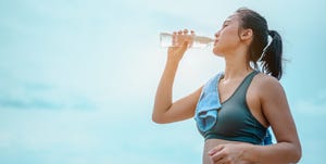 running in the heat with water