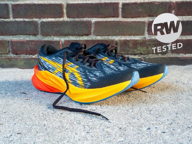 asics nova blast 3