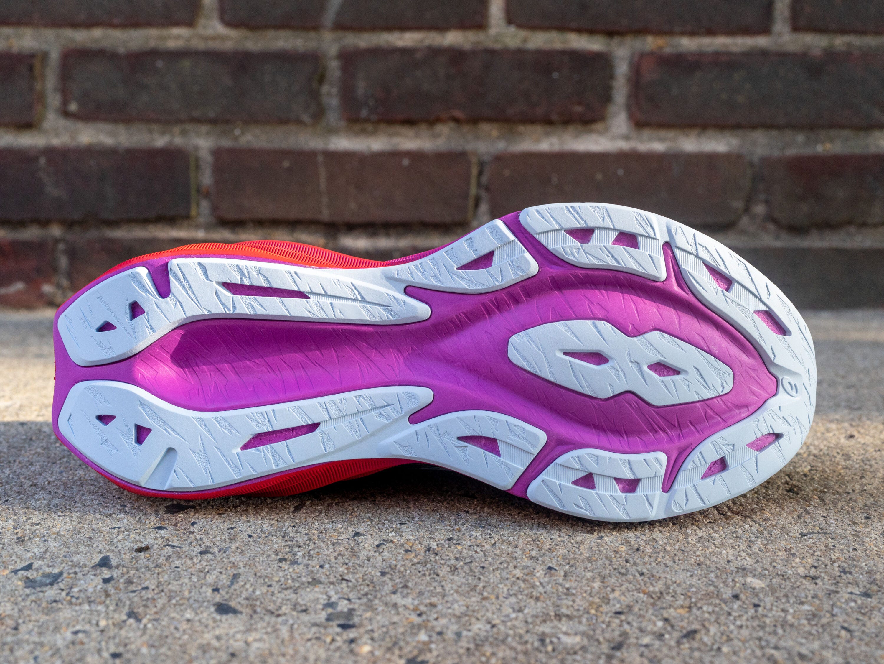 asics nova blast 3