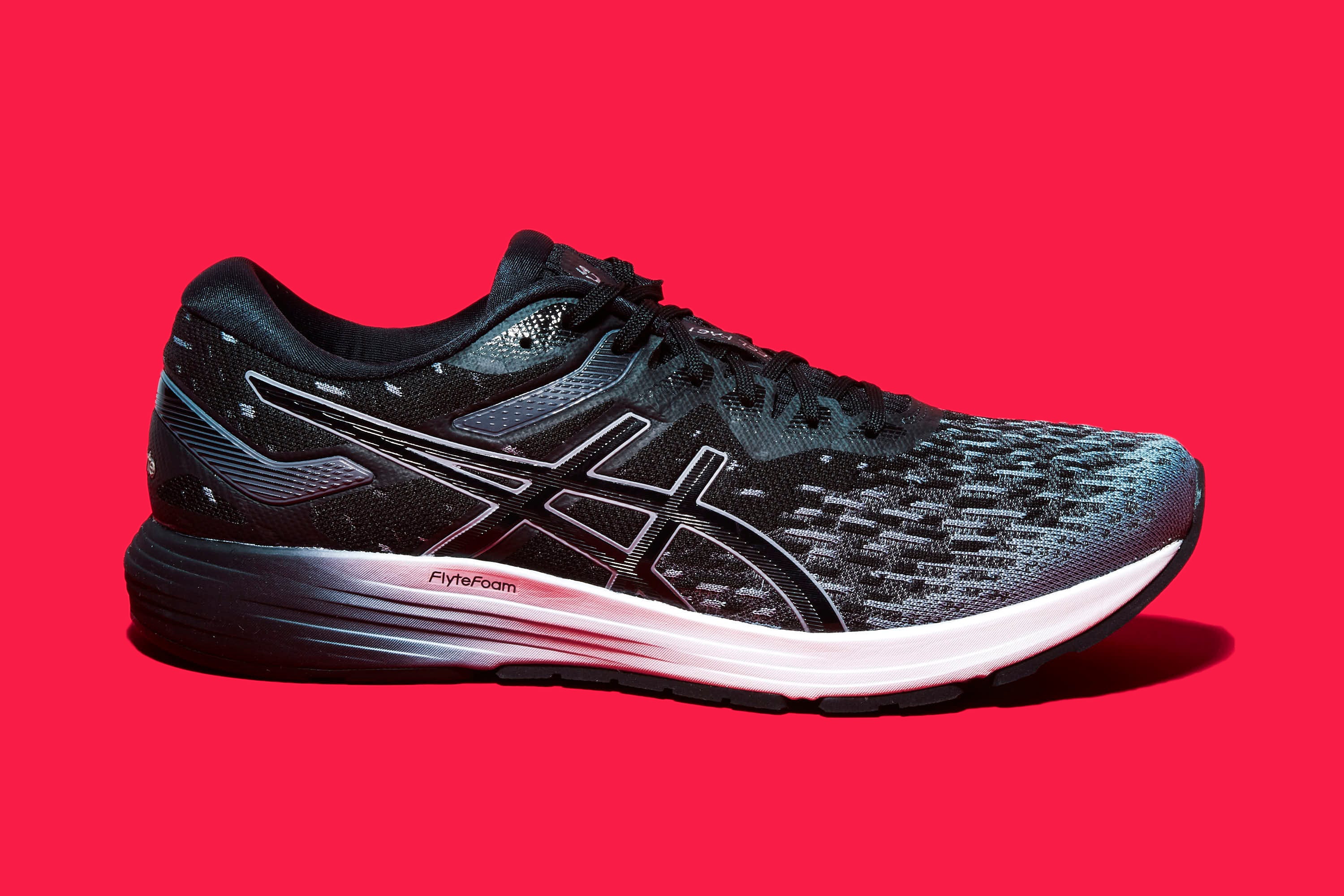Shoe, Footwear, Outdoor shoe, Running shoe, Sneakers, Walking shoe, Black, Tennis shoe, Product, Cross training shoe, 