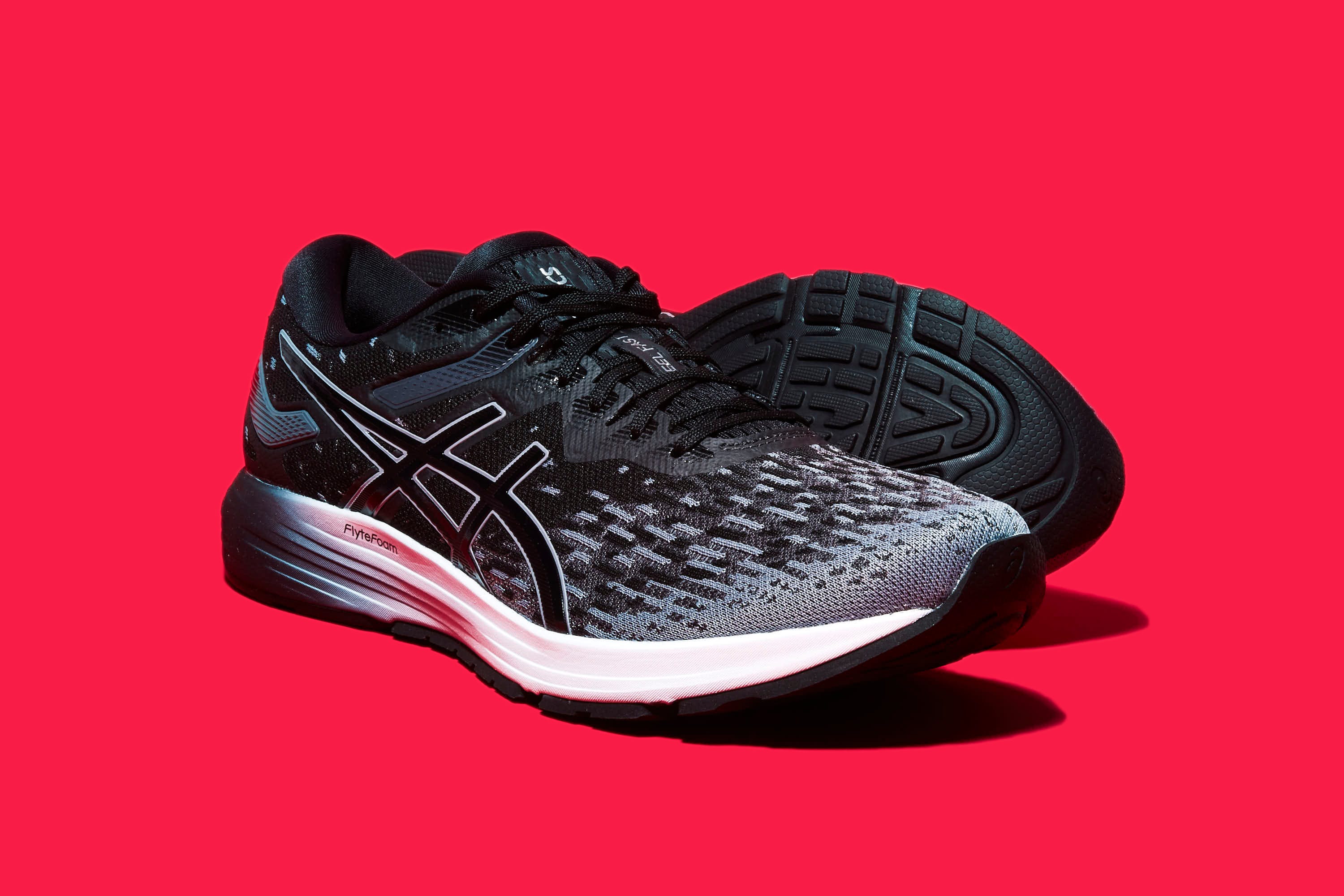 Shoe, Footwear, Black, White, Walking shoe, Red, Running shoe, Outdoor shoe, Sneakers, Basketball shoe, 