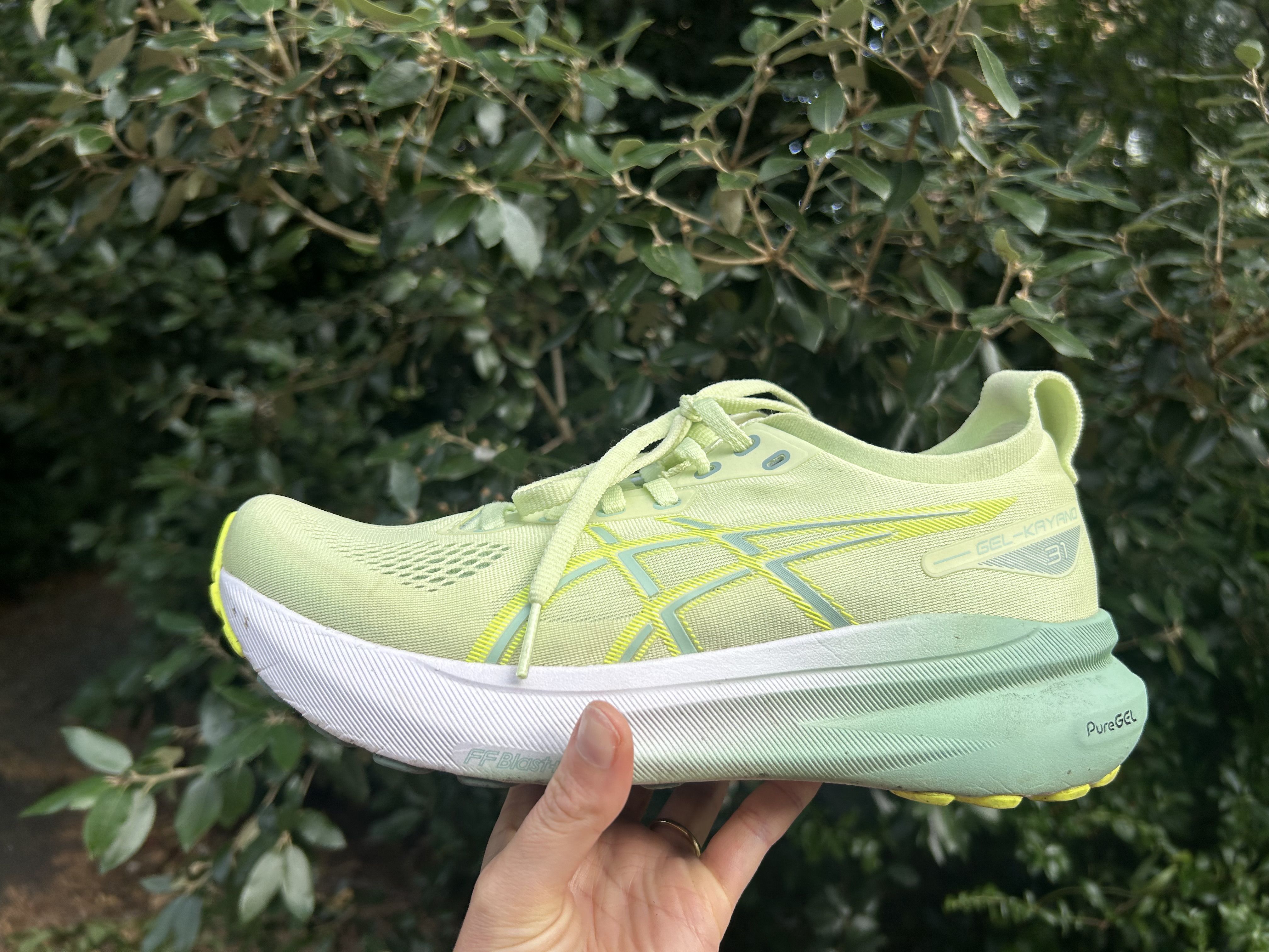 Shops asics gel kayano 24 mens review