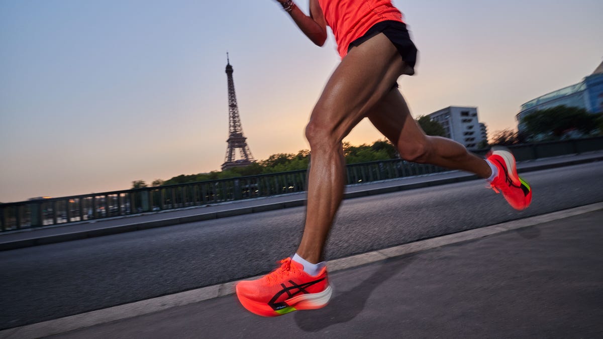 preview for Cómo saber la talla correcta de tus zapatillas para correr