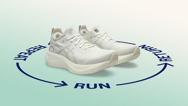 a white tennis shoe