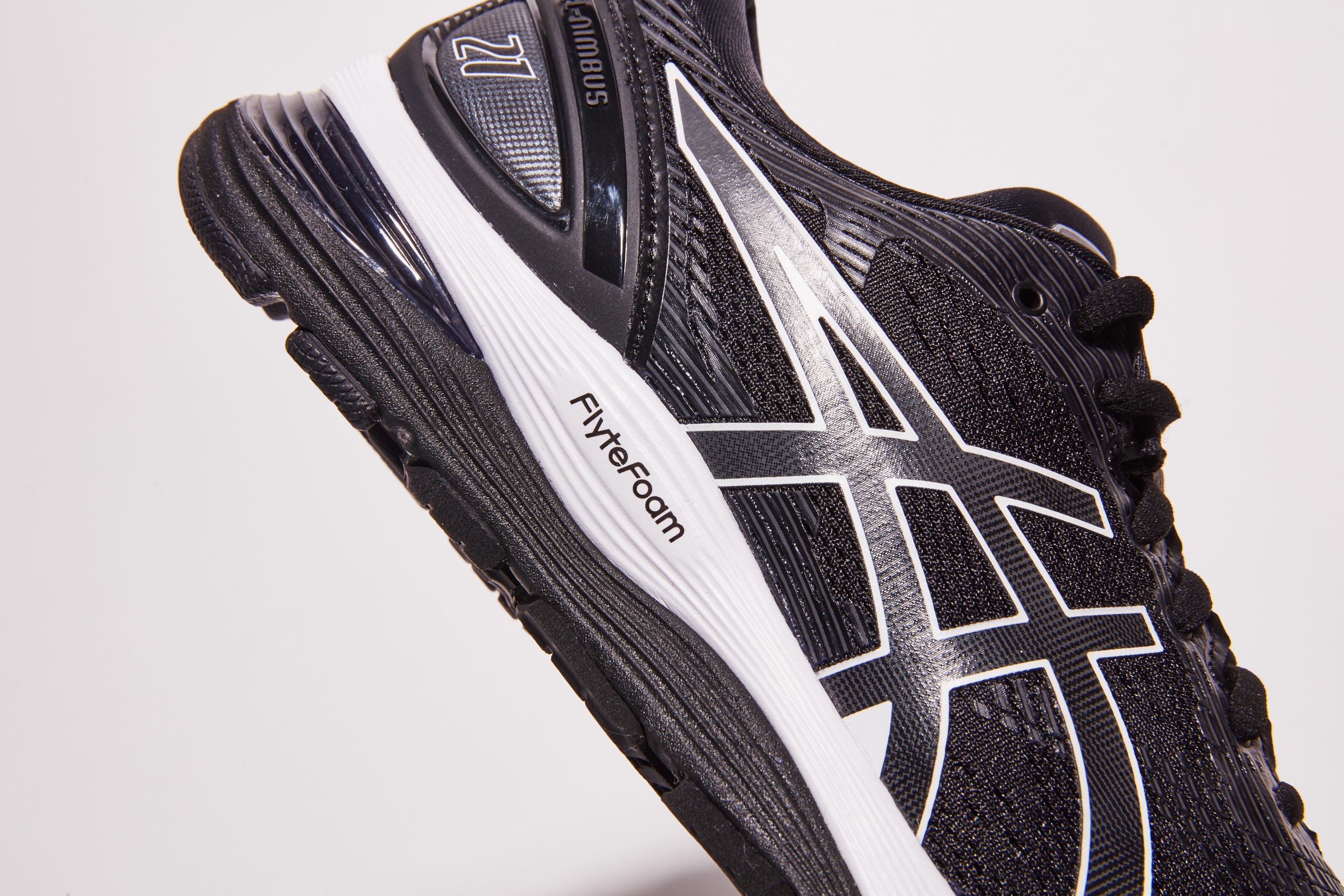 Asics Gel Nimbus 21