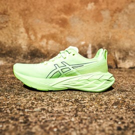 asics novablast 4