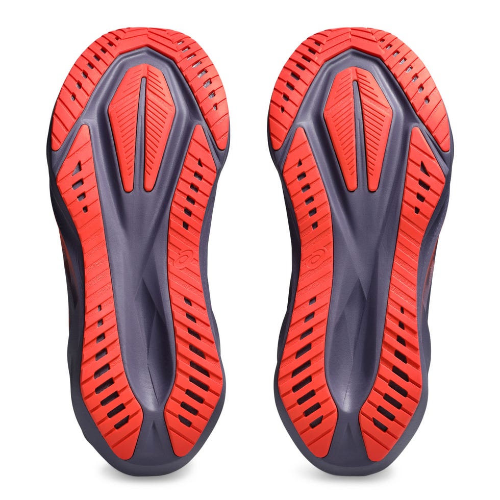 las zapatillas de running asics novablast 5