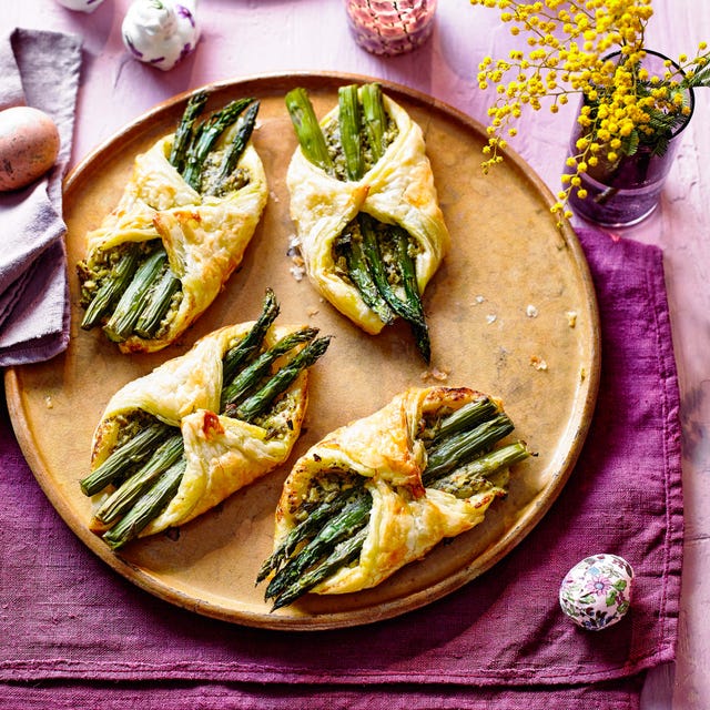asparagus pesto parcels
