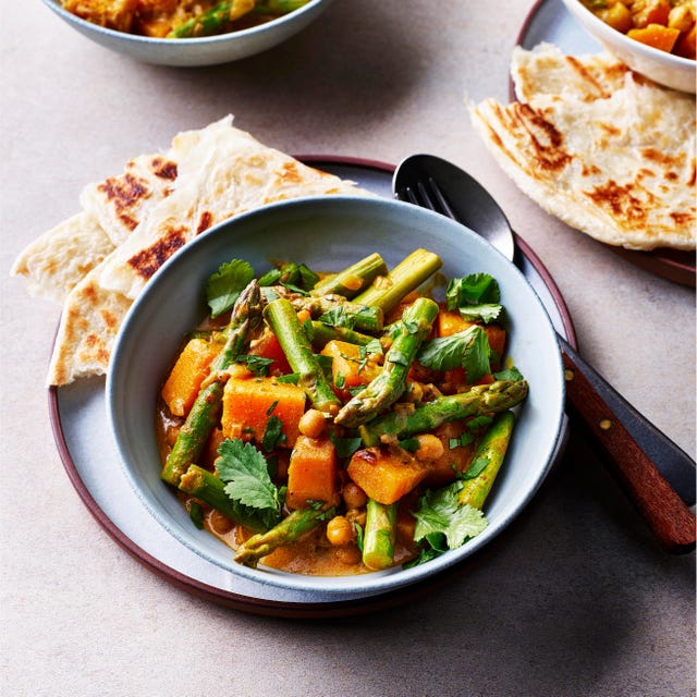 asparagus yellow curry