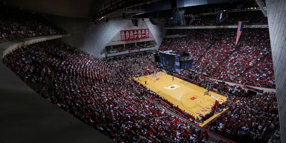 sport venue, product, people, basketball court, crowd, field house, audience, ball game, basketball player, basketball,