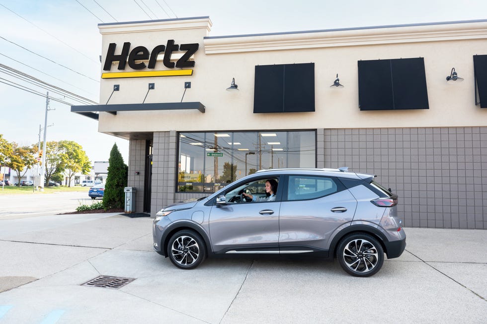 hertz ev rentals chevrolet bolt ev