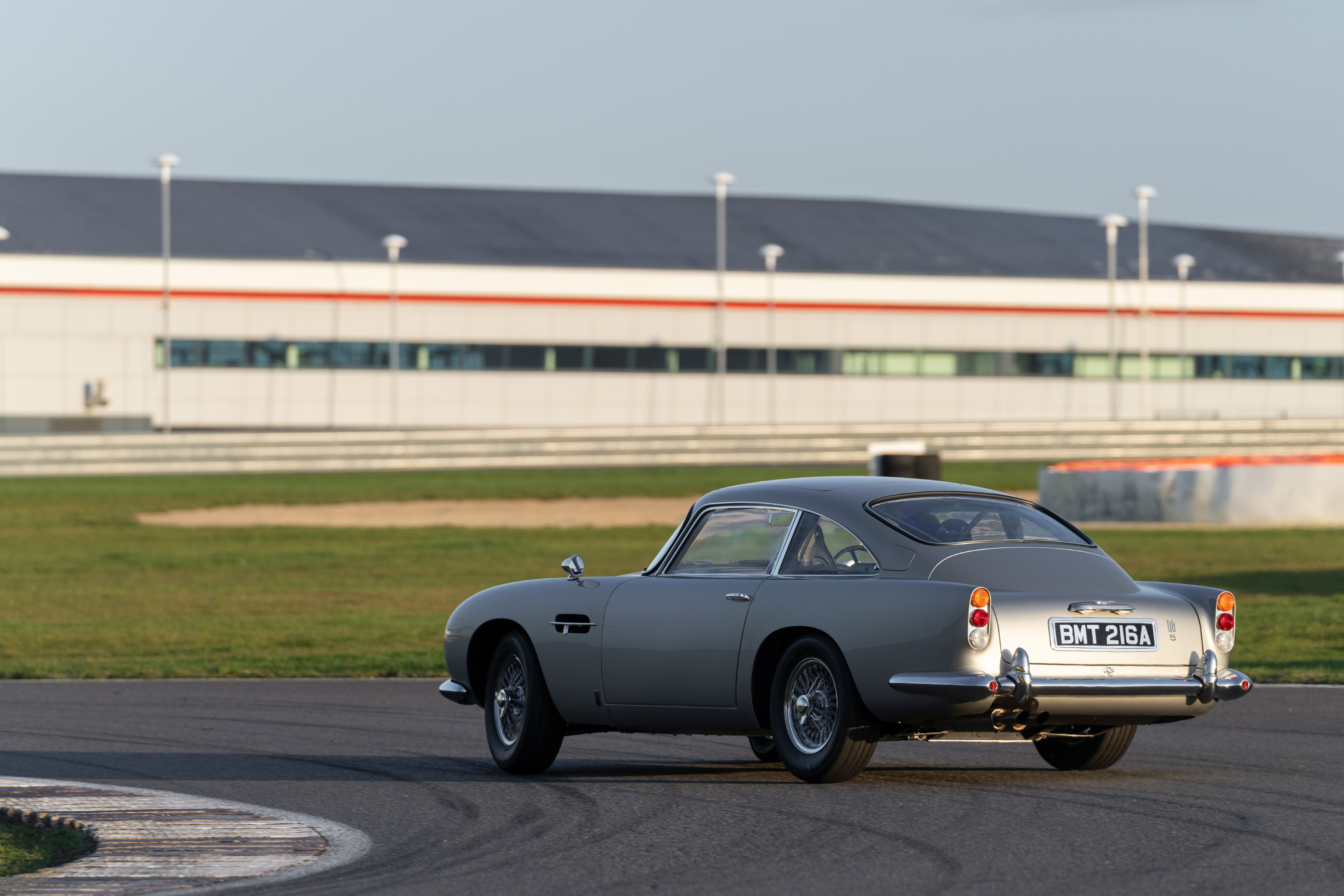 We Drove The Carbon Fiber, Stick Shift Aston Martin DB5 Stunt Car from No  Time To Die