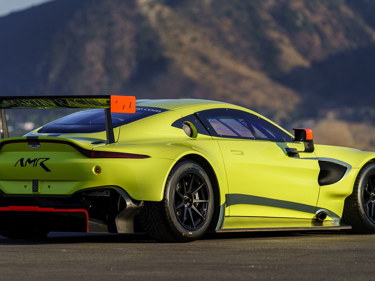 Sympatisere Decode Gå rundt The Aston Martin Vantage GTE Race Car Looks Incredible