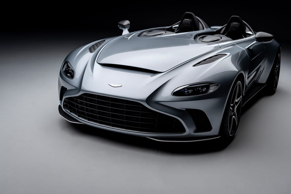 Aston Martin V12 Speedster