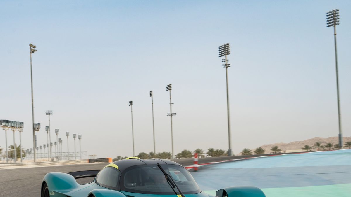 preview for Aston Martin Valkyrie: Así es el coche imposible