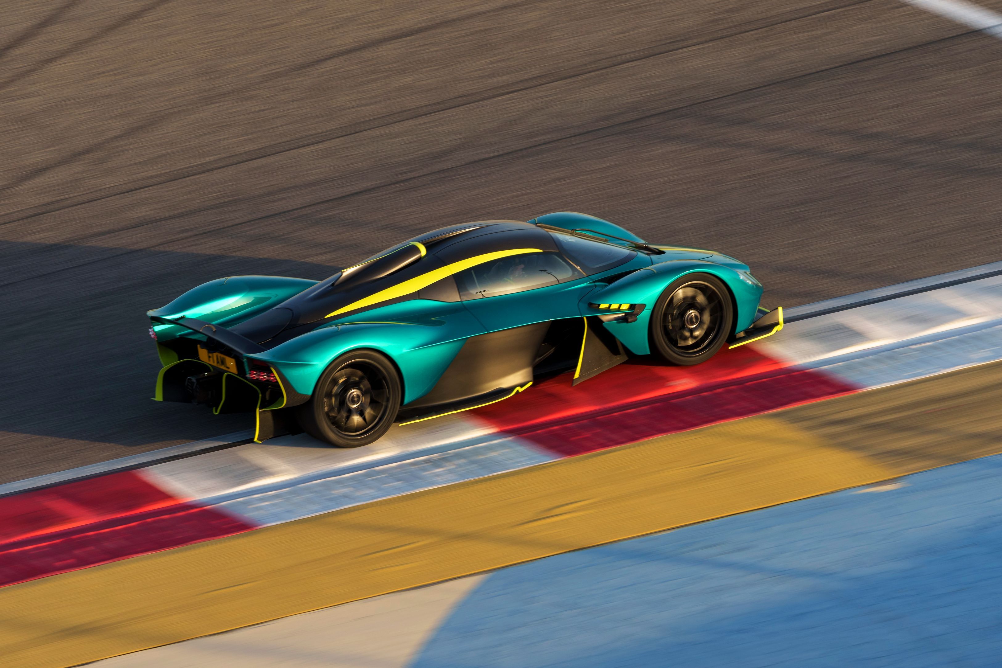 Aston Martin Valkyrie Owners To Get Their Bodies 3D-Scanned For The  Driver's Seat