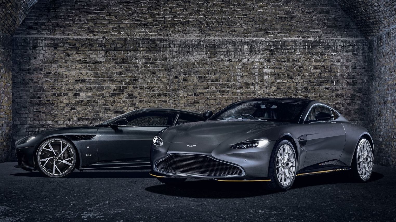 Aston Martin Vantage y DBS Superleggera 007 Edition Los juguetes