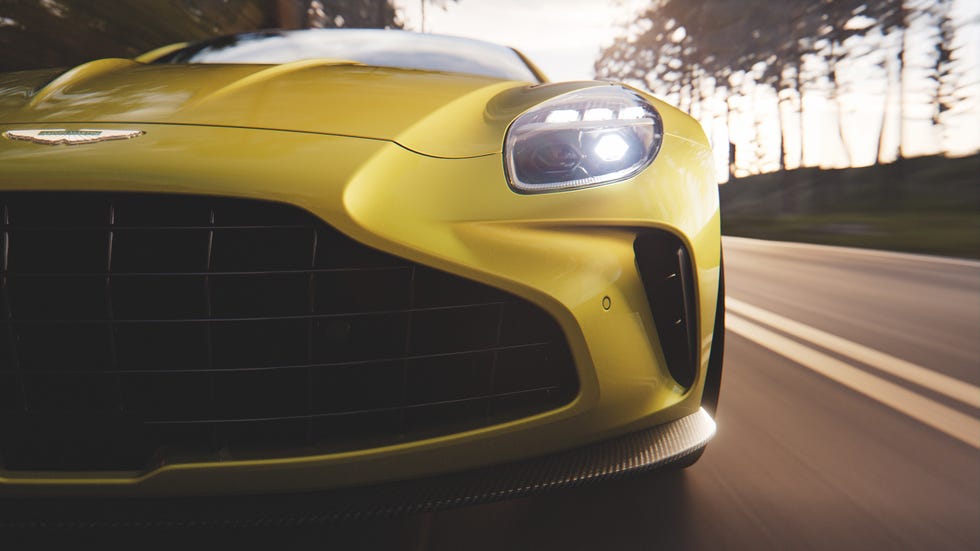 2025 Aston Martin Vantage Full Image Gallery