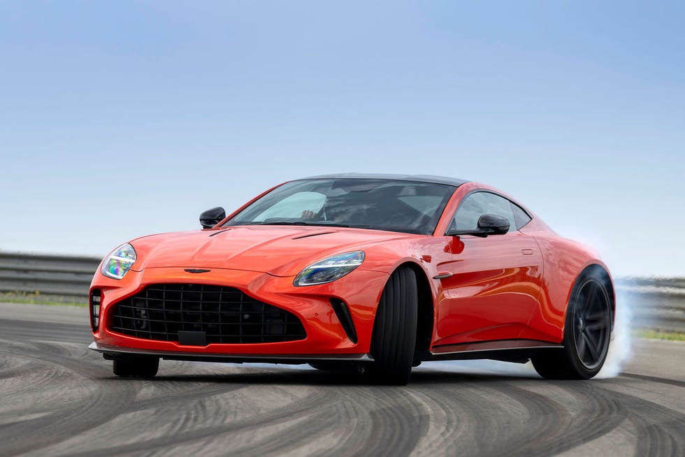 astonmartinvantagecphotomaxearey-1494-663f88efeae95.jpg