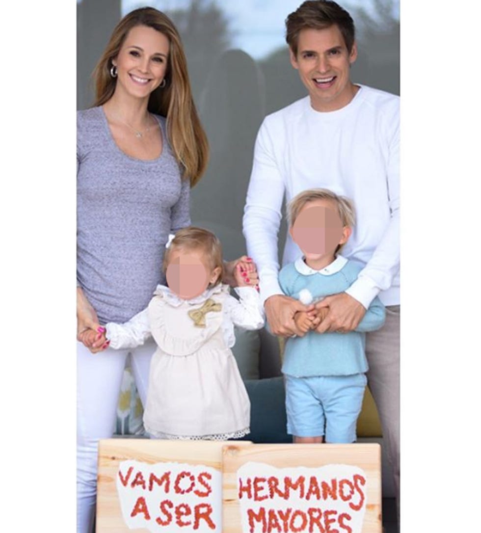 Astrid Klisans, Carlos Baute, Carlos Baute hijos, Carlos Baute mujer, Carlos Baute espera tercer hijo, Astrid Klisans embarazada, Astrid Klisans, Carlos Baute, Astrid Klisans  embarazada, Carlos Baute y Astrid Klisans confirman que esperan su tercer hijo, Carlos Baute y Astrid Klisans esperan su tercer hijo, Carlos Baute y Astrid Klisans se convertirán en familia numerosa