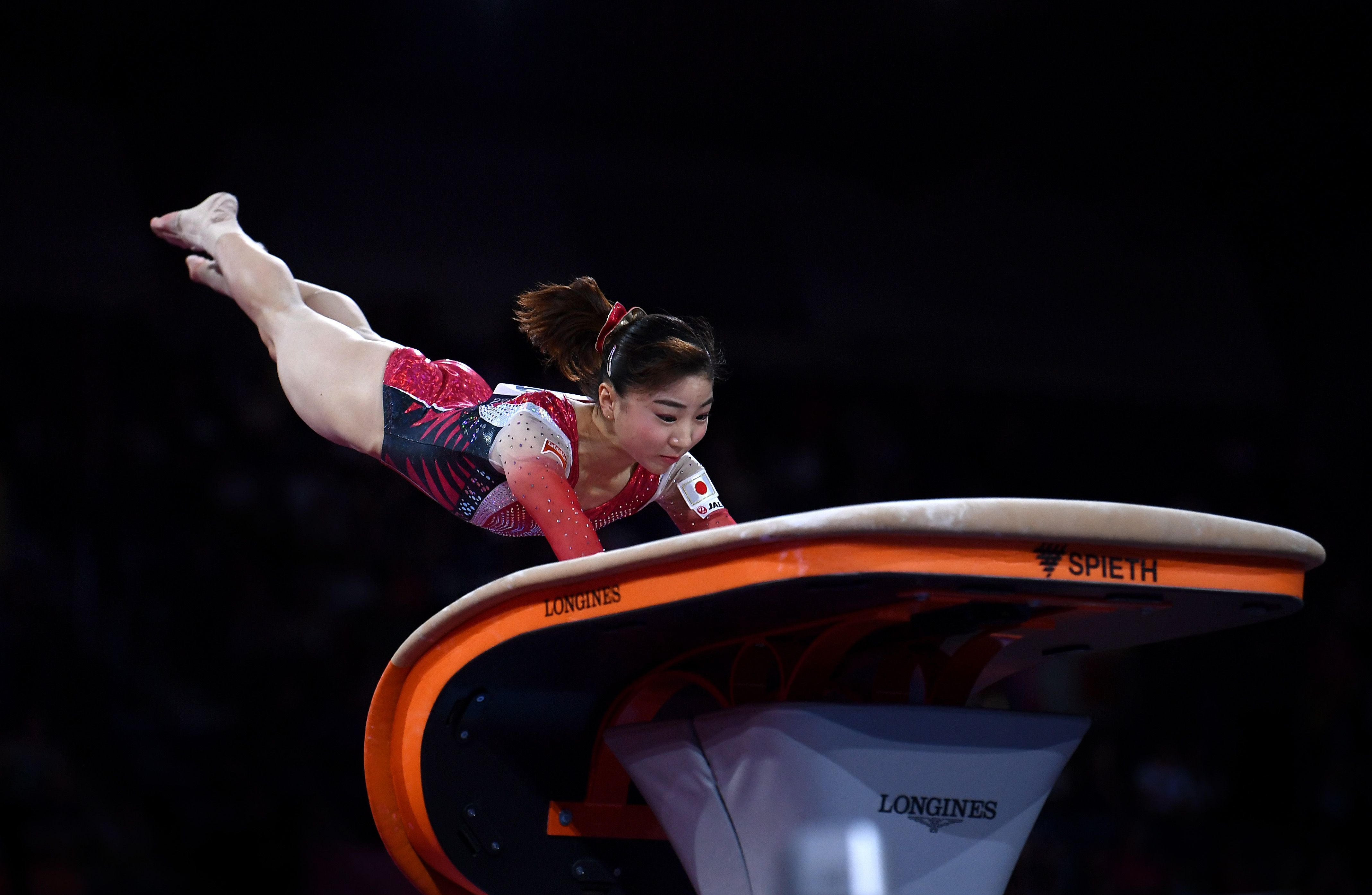 東京2020】祝・オリンピック出場権獲得。体操女子が世界選手権で 東京2020】祝・オリンピック出場権獲得。体操女子が世界選手権で
