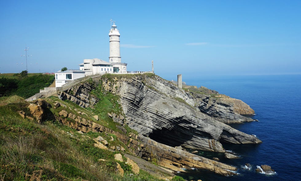 mejores atardeceres en españa en autocaravana y furgoneta camper en el faro de cavalleria de menorca