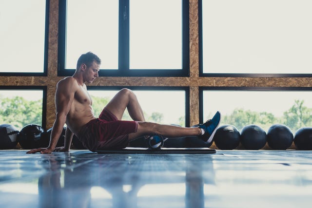 athlete using a foam roller