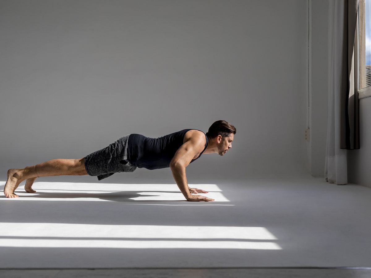 Ditch the gym: Just doing push-ups and sit-ups daily may add years to your  life