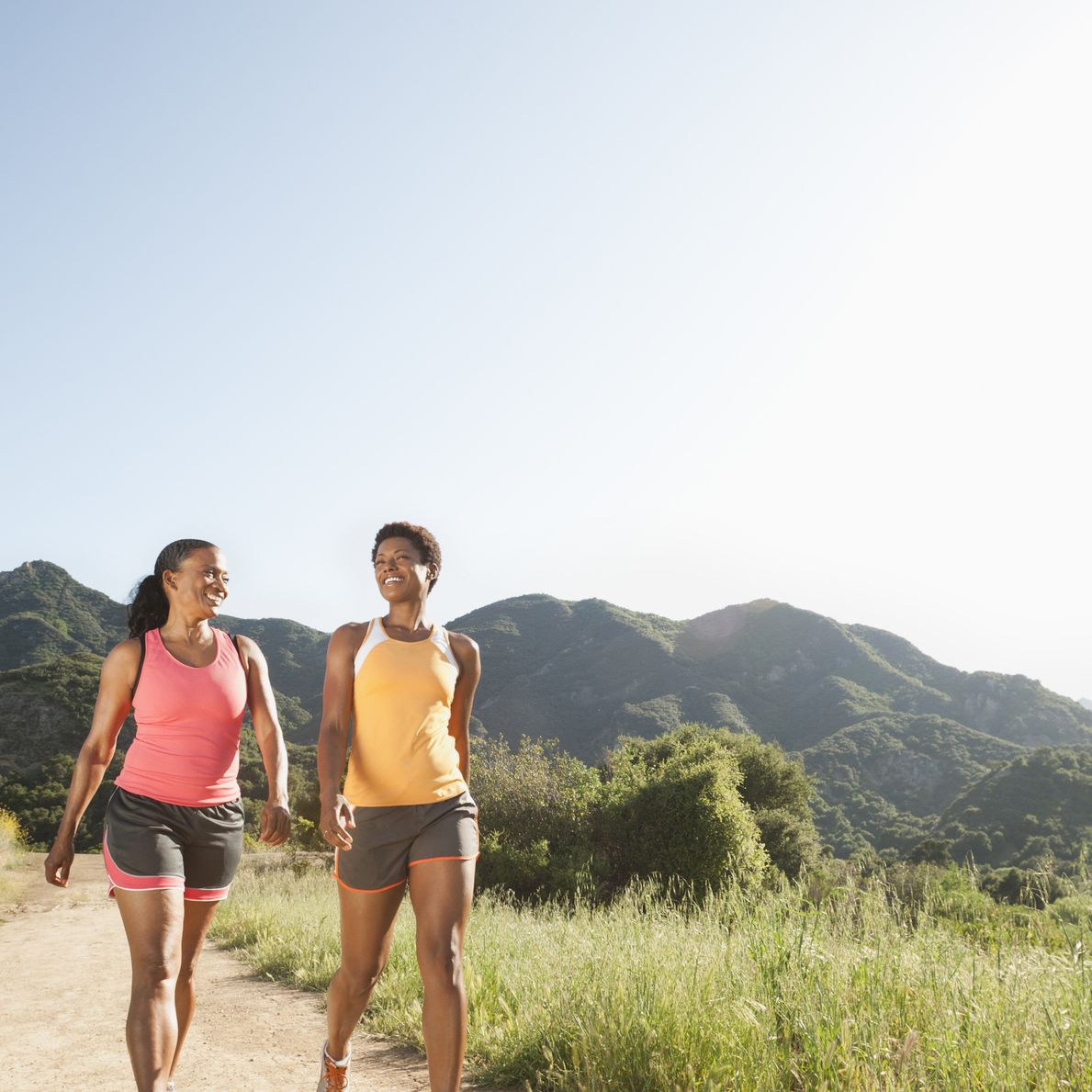 7 Benefits of Walking and How It Can Improve Your Health