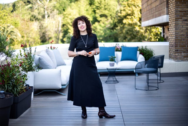 un ático de diseño con terraza en bilbao, un proyecto de nagore vivian interiorismo