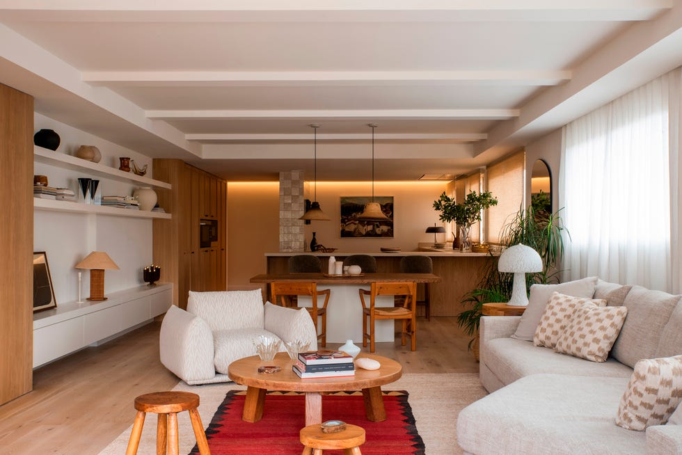 salón con cocina y comedor integrados
