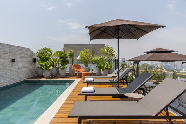 piscina en la terraza