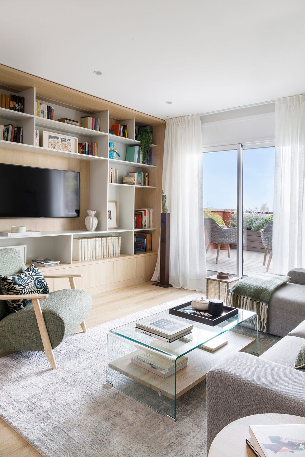 vivienda con muebles de estilo moderno