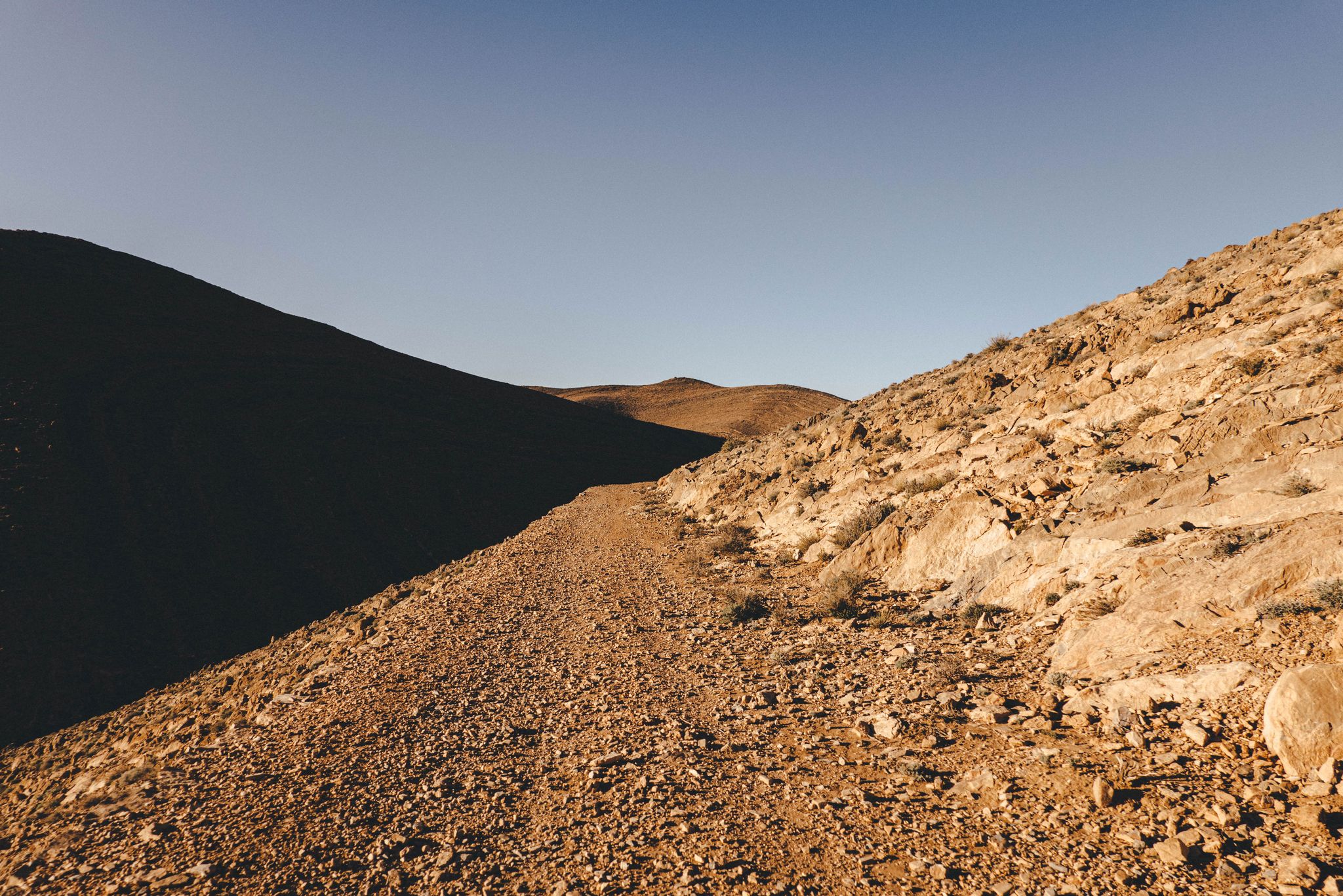 scenes from the atlas mountain race in morocco with stephen fitzgerald