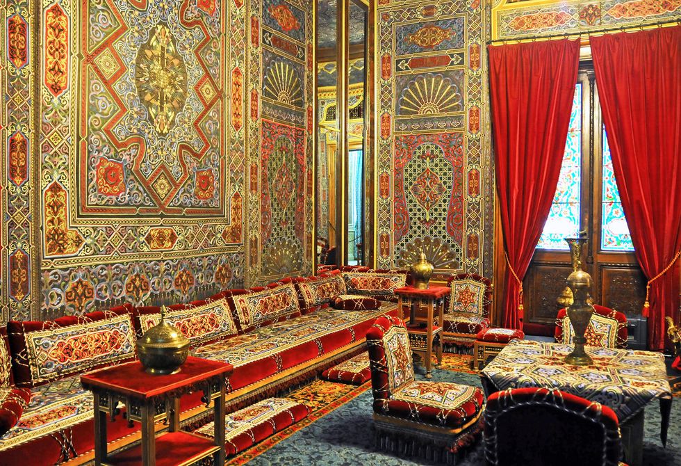 cameră, scaun, design interior, mobilier, decor, palat, stil Napoleon al III-lea, covor, perdea, clădire, 