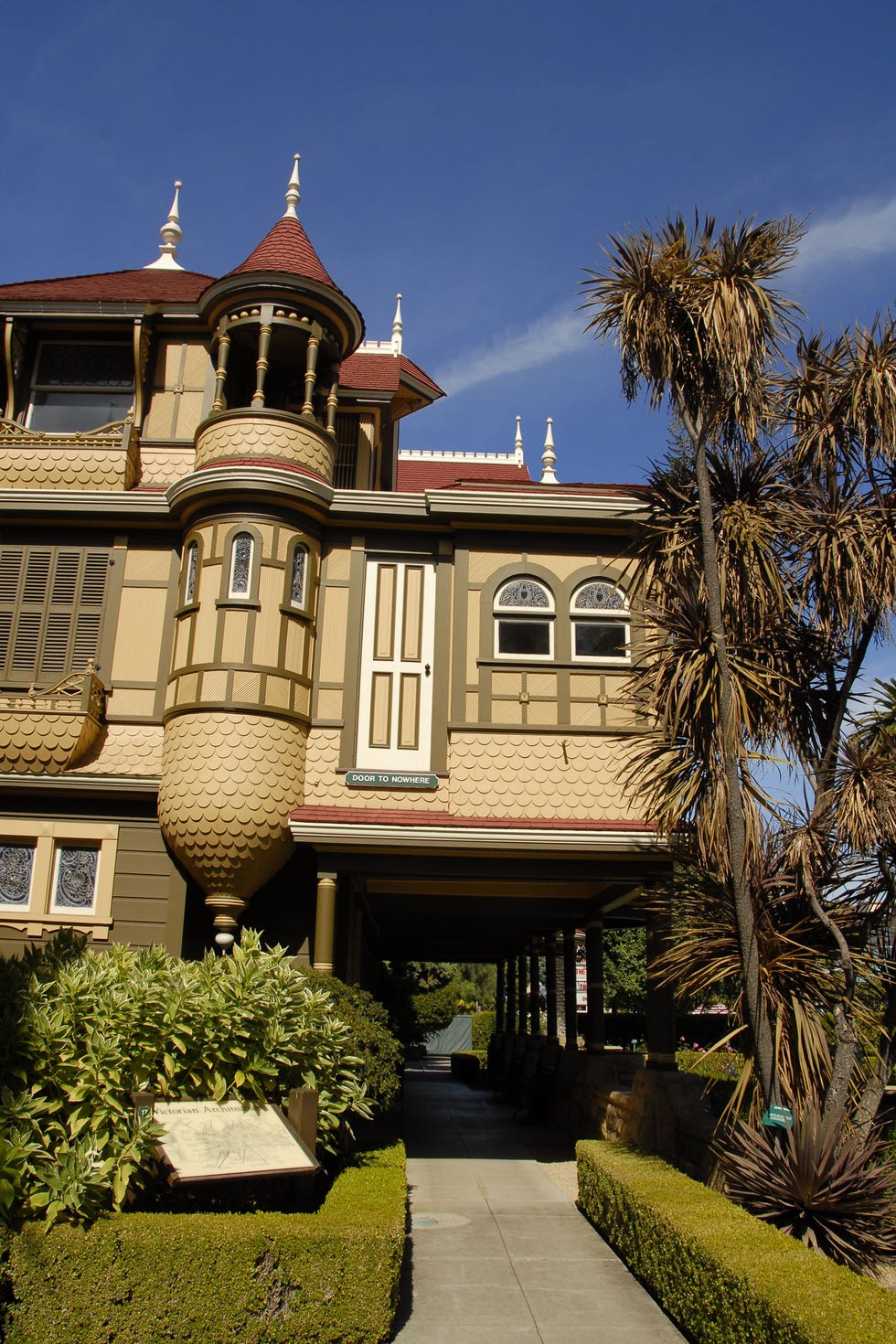 winchester mystery house