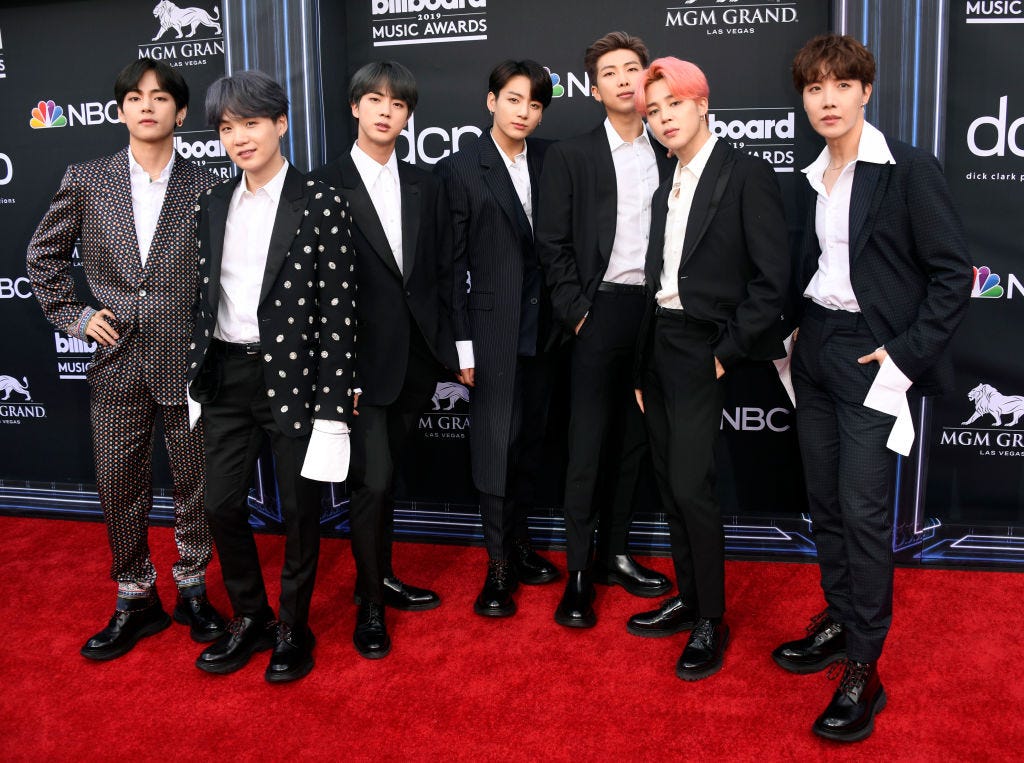 Here's What BTS Wore To The Airport On Their Way To The BBMAs