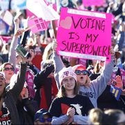'Power To The Polls' Voter Registration Tour Launched In Las Vegas On 1st Anniversary Of Women's March