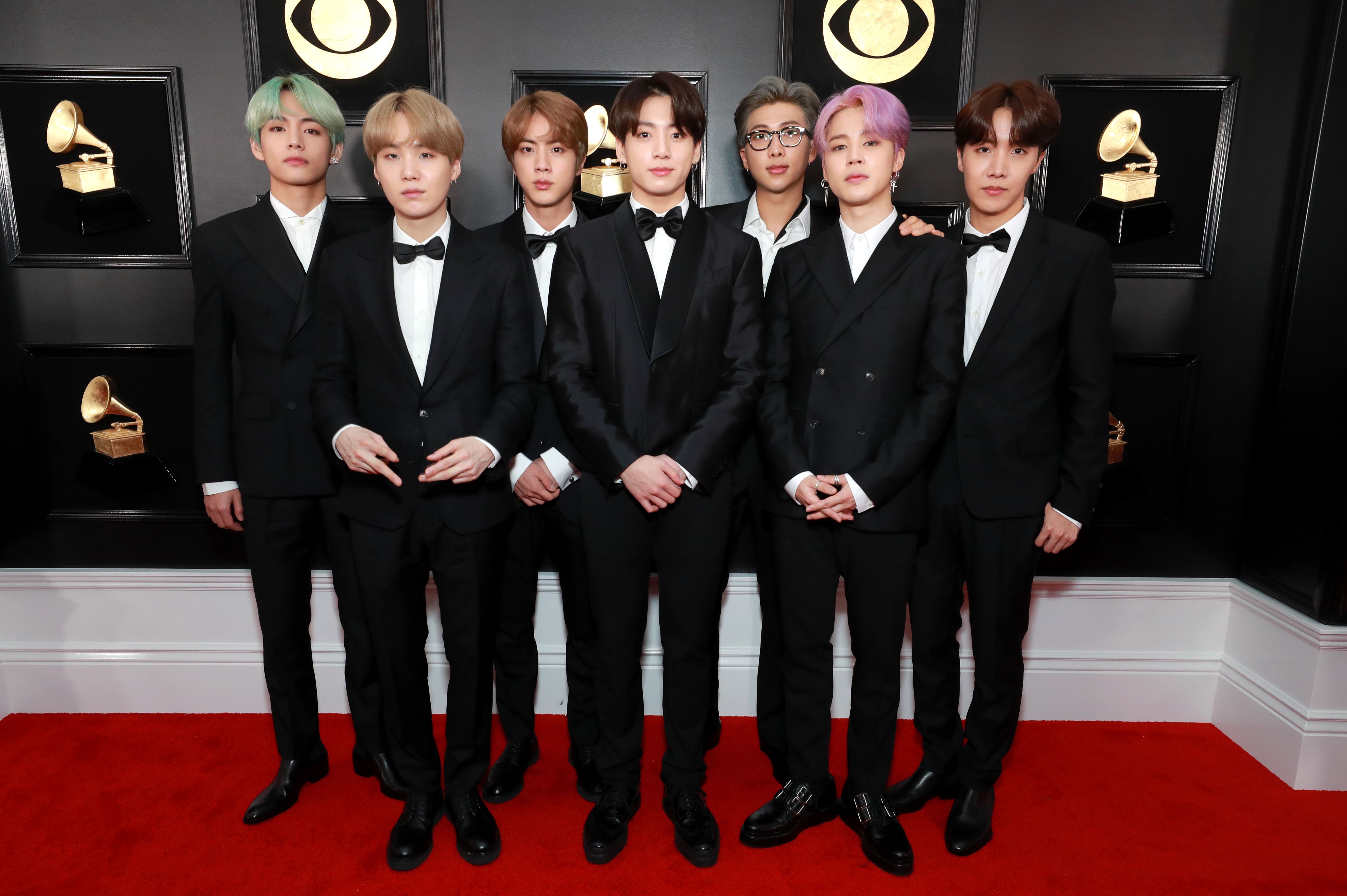 BTS in Coordinated Black Suits: Grammy 2019 Red Carpet Style – Rvce News
