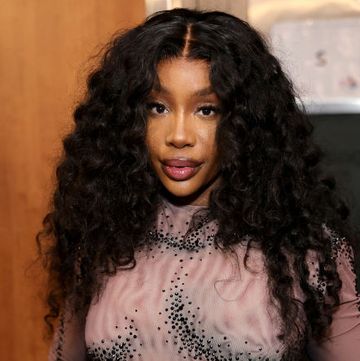 sza breast implant removal
