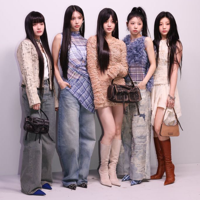 acne studios  photocall paris fashion week womenswear fallwinter 2024 2025