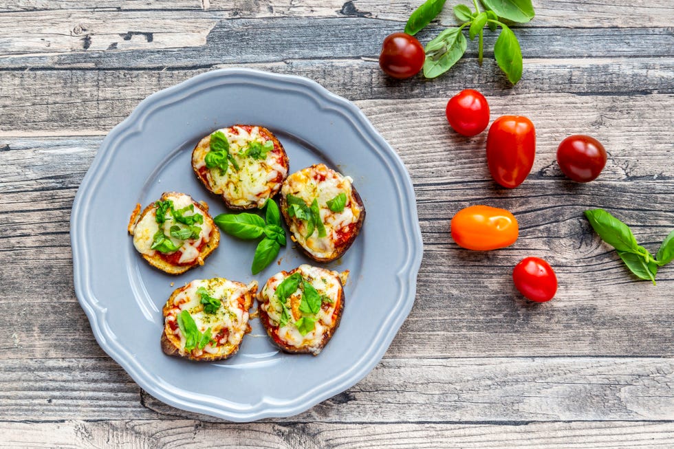 mini pizzas vegetales de berenjena