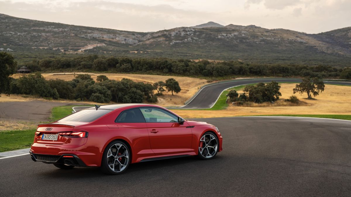 preview for Audi RS 4 y RS 5 competition plus: Los probamos a fondo en Ascari