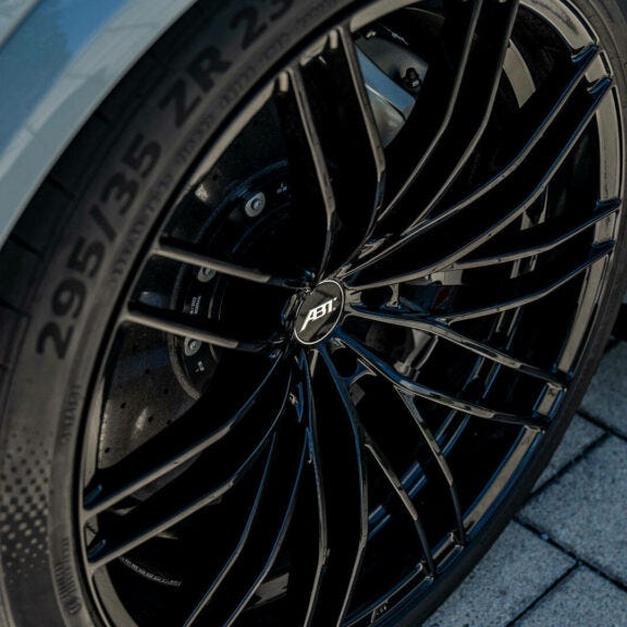 audi-rs-q8-s-1-656b86fd120c2.jpg