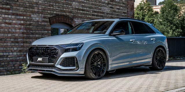 audi-rs-q8-s-6-656b86415cf00.jpg