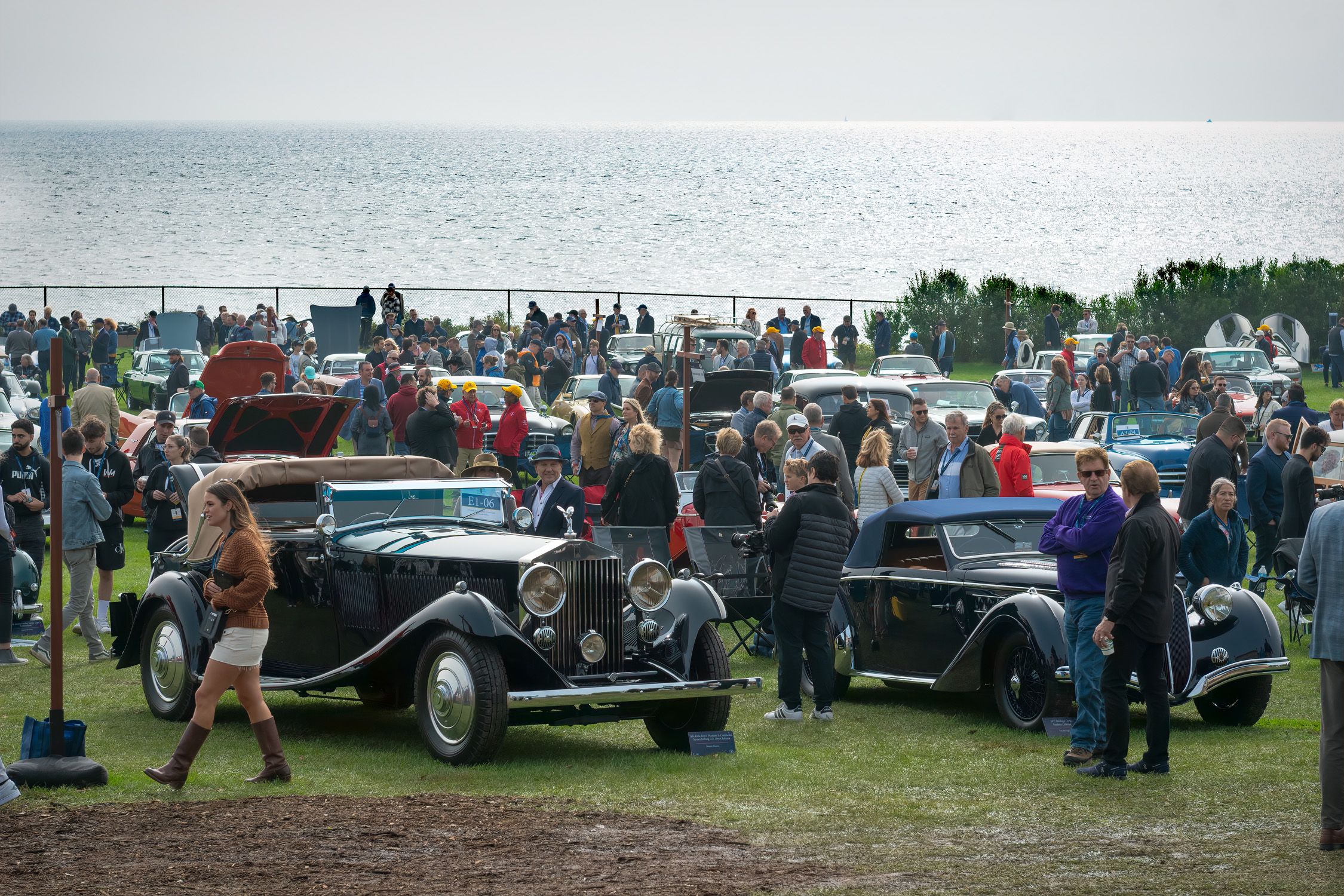 10 Cars with a Black and Red Interior 2023 - Motor Cliff