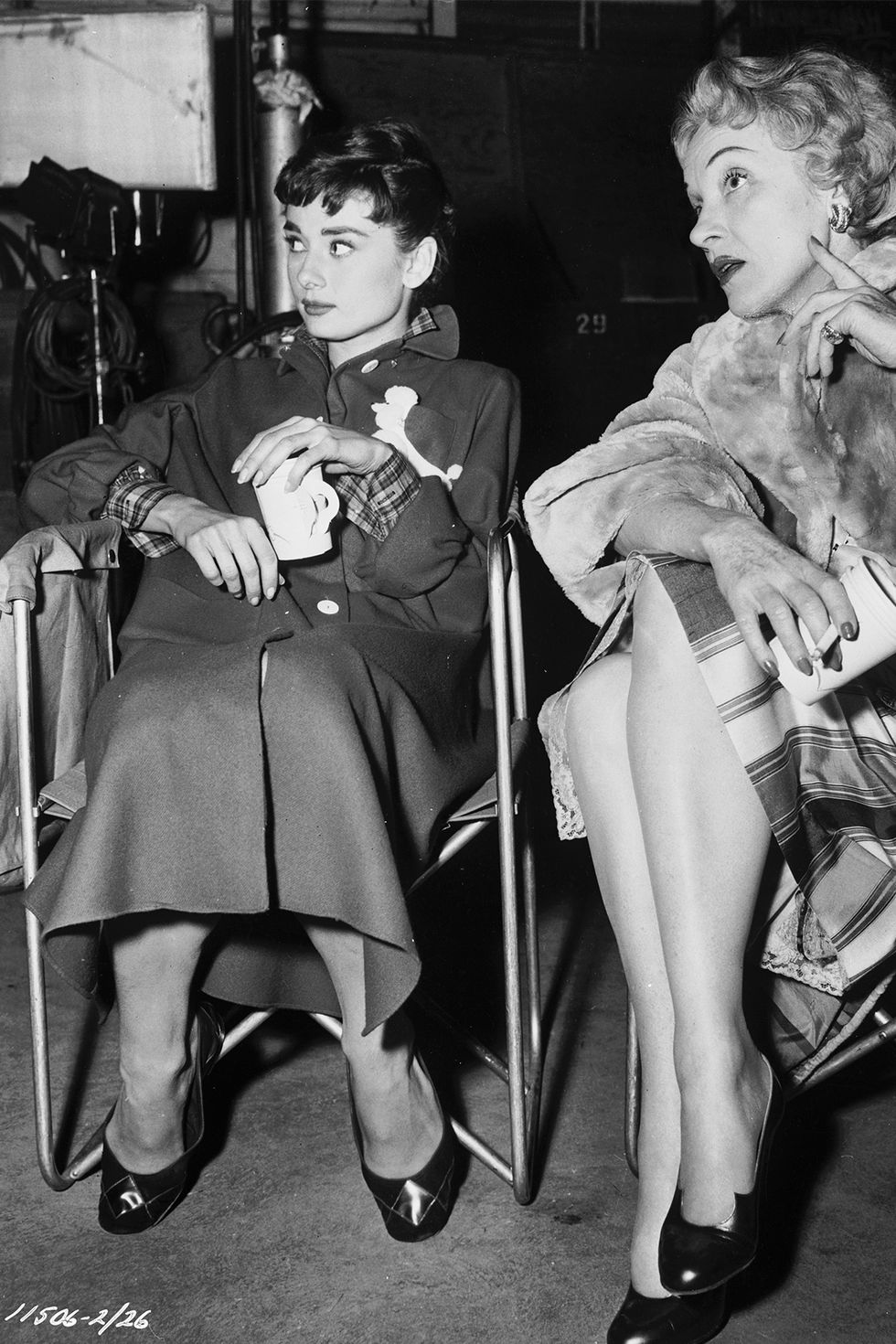30 Photos of Audrey Hepburn's Iconic Style [PHOTOS] – Footwear News