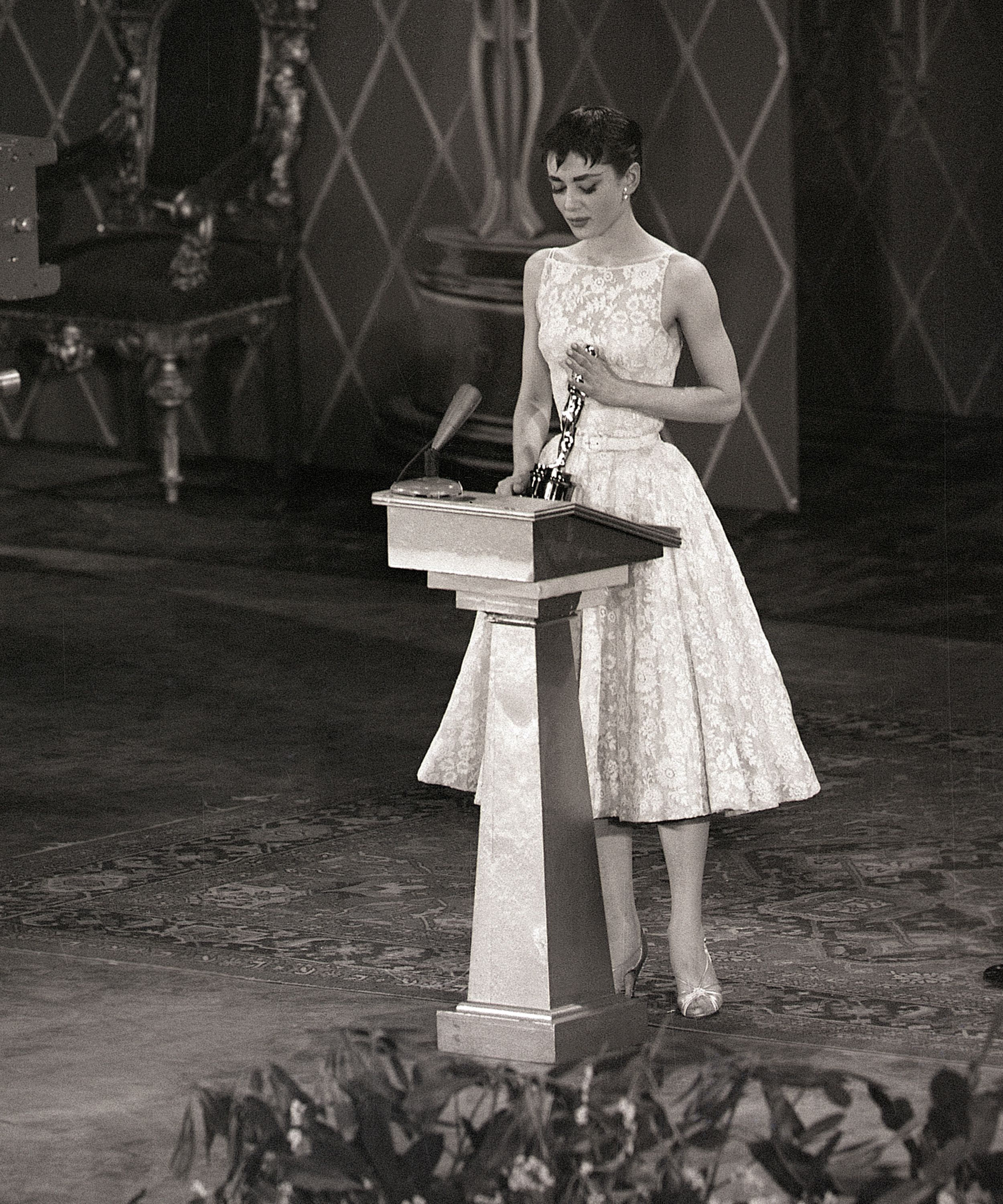 Capri Audrey Hepburn - Etsy