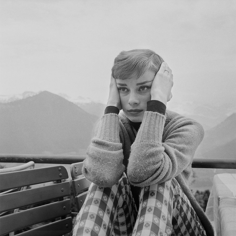 Rare Audrey Hepburn  Audrey hepburn, Audrey hepburn pictures