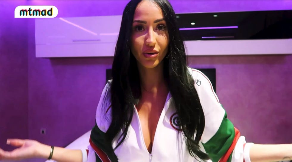 aurah ruiz cuenta la verdad sobre su vida, de su nombre real a su hermana muerta